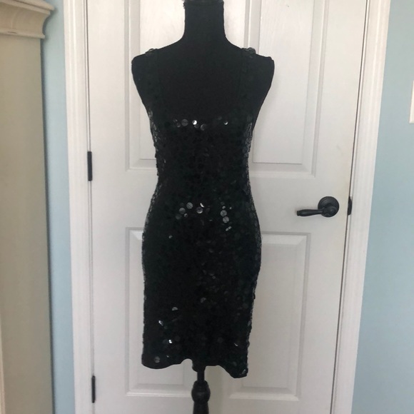 Wet Seal Dresses & Skirts - Black sequin dress